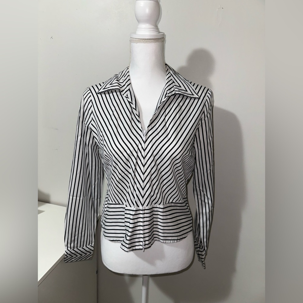Black and White top